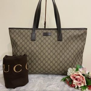 ❌ SOLD ❌ 💯 Authentic Gucci tote bag